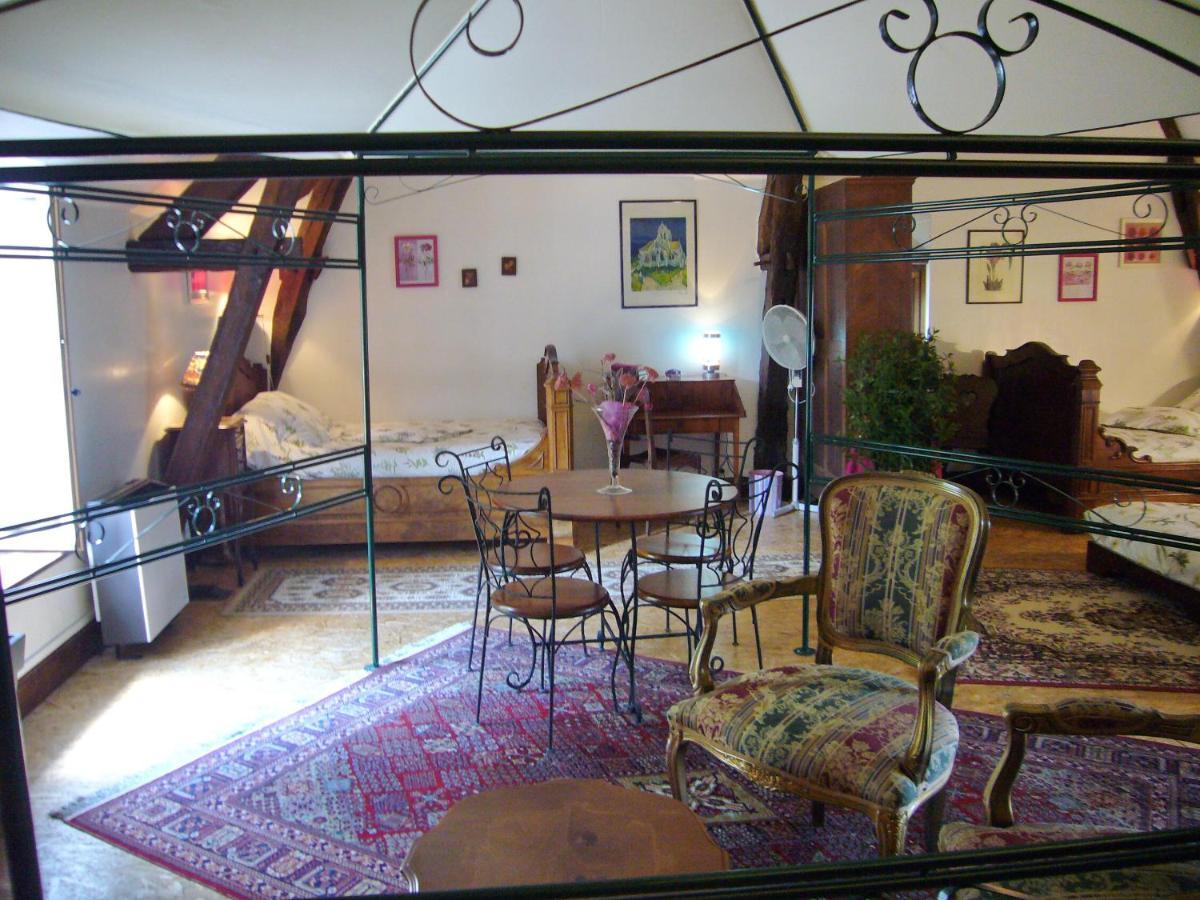 Chambres D'Hotes En Berry La Berthenoux Екстериор снимка